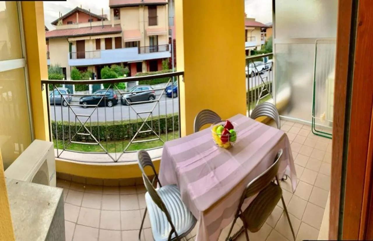 Agata Apartment - 250 M Dal Lago Di Garda - سيرمِيوني