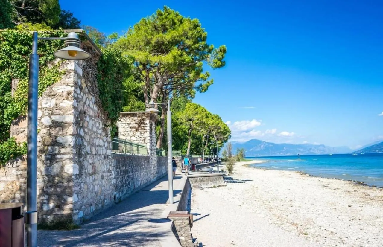 Agata Apartment - 250 M Dal Lago Di Garda - سيرمِيوني